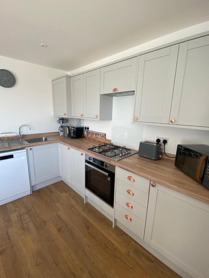 Beau - Brambles Chine, Colwell Bay - 5 Star Wifi - Short Walk To The Hut And Beach - 1 Night Stays Available - Ferry Offers Freshwater Exteriér fotografie