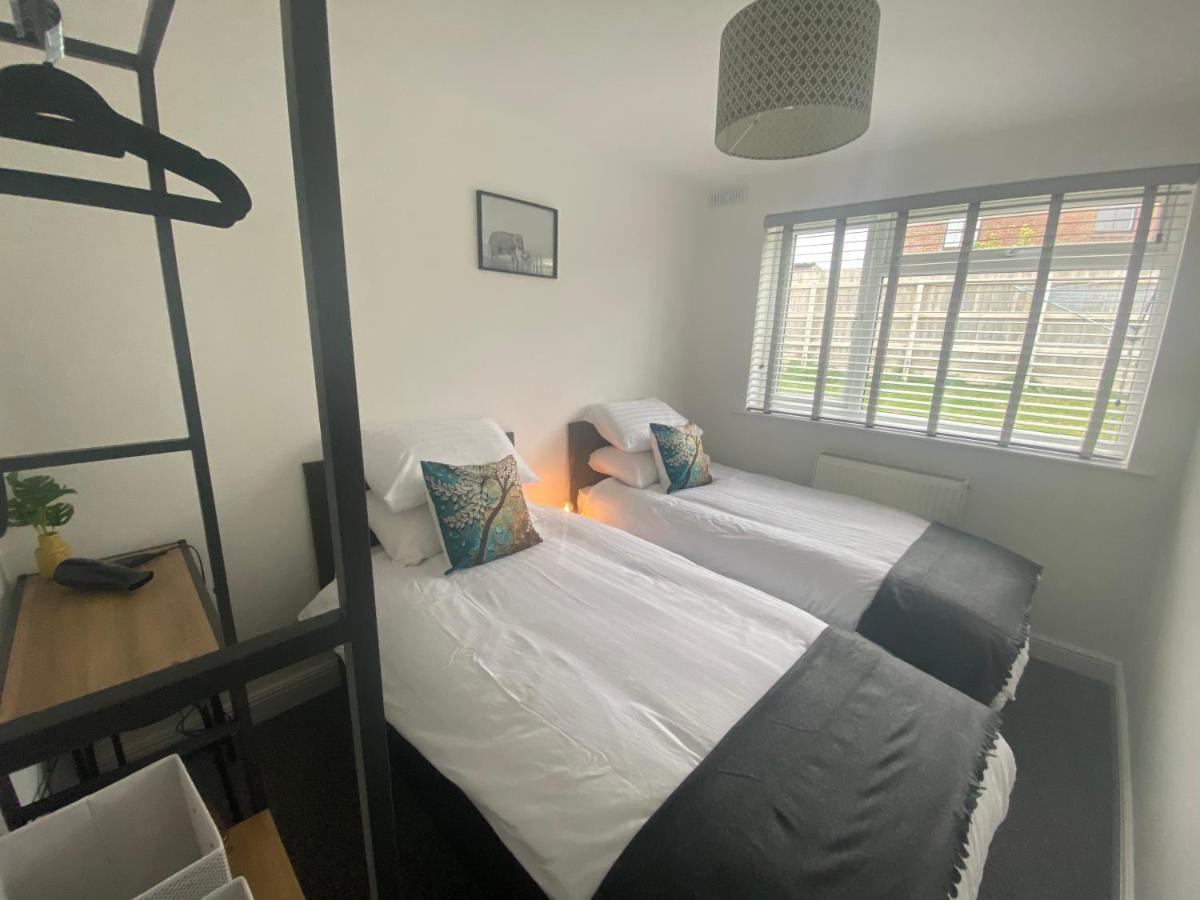 Beau - Brambles Chine, Colwell Bay - 5 Star Wifi - Short Walk To The Hut And Beach - 1 Night Stays Available - Ferry Offers Freshwater Exteriér fotografie