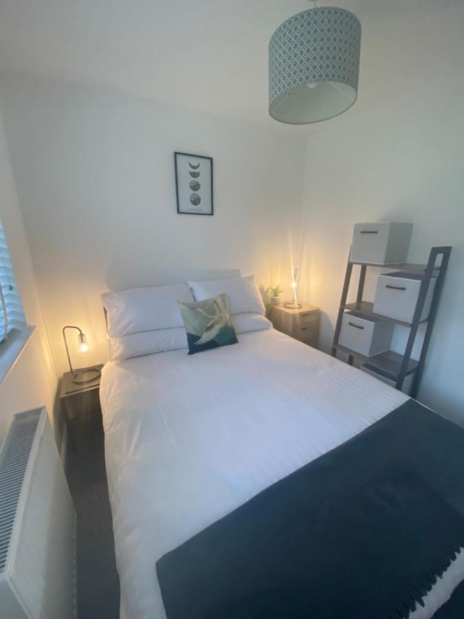 Beau - Brambles Chine, Colwell Bay - 5 Star Wifi - Short Walk To The Hut And Beach - 1 Night Stays Available - Ferry Offers Freshwater Exteriér fotografie