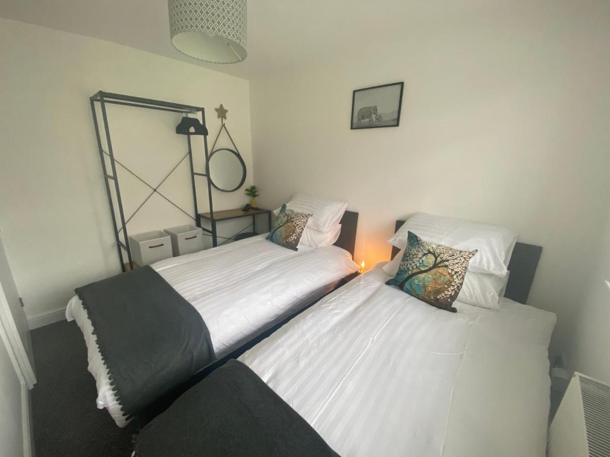 Beau - Brambles Chine, Colwell Bay - 5 Star Wifi - Short Walk To The Hut And Beach - 1 Night Stays Available - Ferry Offers Freshwater Exteriér fotografie