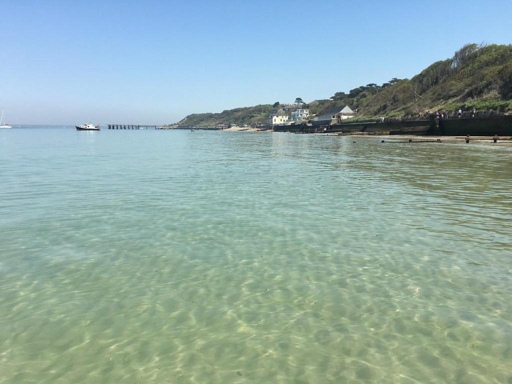 Beau - Brambles Chine, Colwell Bay - 5 Star Wifi - Short Walk To The Hut And Beach - 1 Night Stays Available - Ferry Offers Freshwater Exteriér fotografie