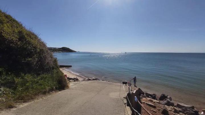 Beau - Brambles Chine, Colwell Bay - 5 Star Wifi - Short Walk To The Hut And Beach - 1 Night Stays Available - Ferry Offers Freshwater Exteriér fotografie