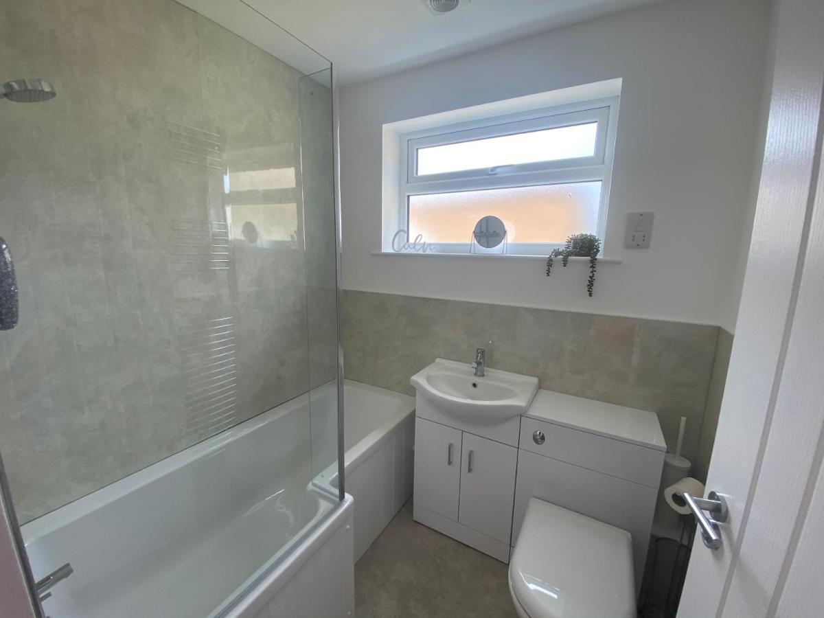 Beau - Brambles Chine, Colwell Bay - 5 Star Wifi - Short Walk To The Hut And Beach - 1 Night Stays Available - Ferry Offers Freshwater Exteriér fotografie